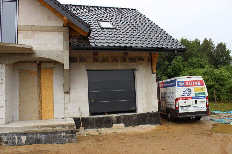 Brama Wiśniowski - widok 4